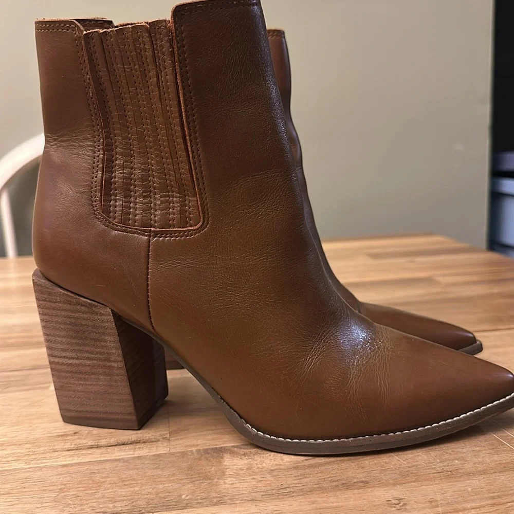 STEVE MADDEN Acton booties